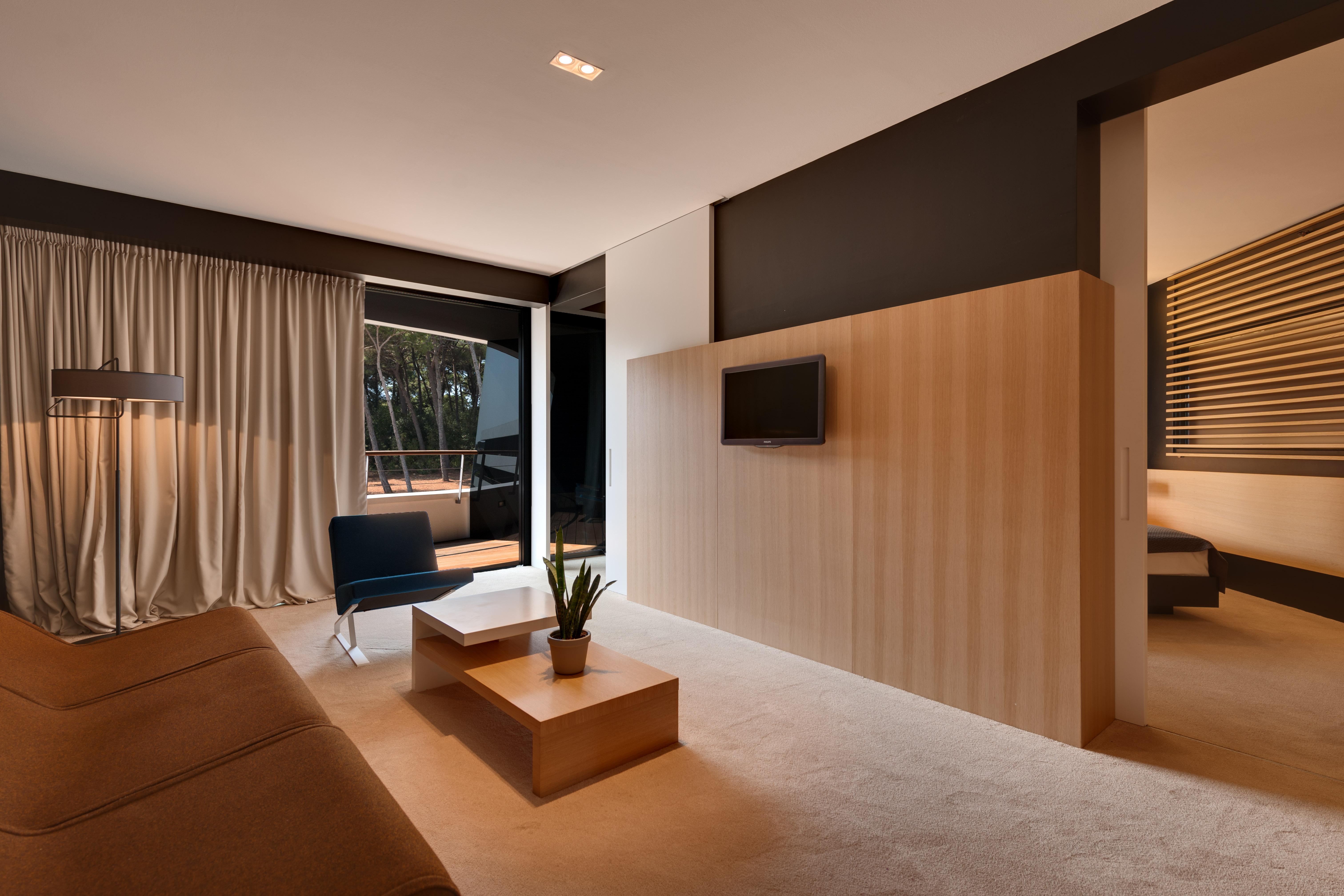 Lone Hotel By Maistra Collection Rovinj Bagian luar foto A 3D rendering of a hotel room