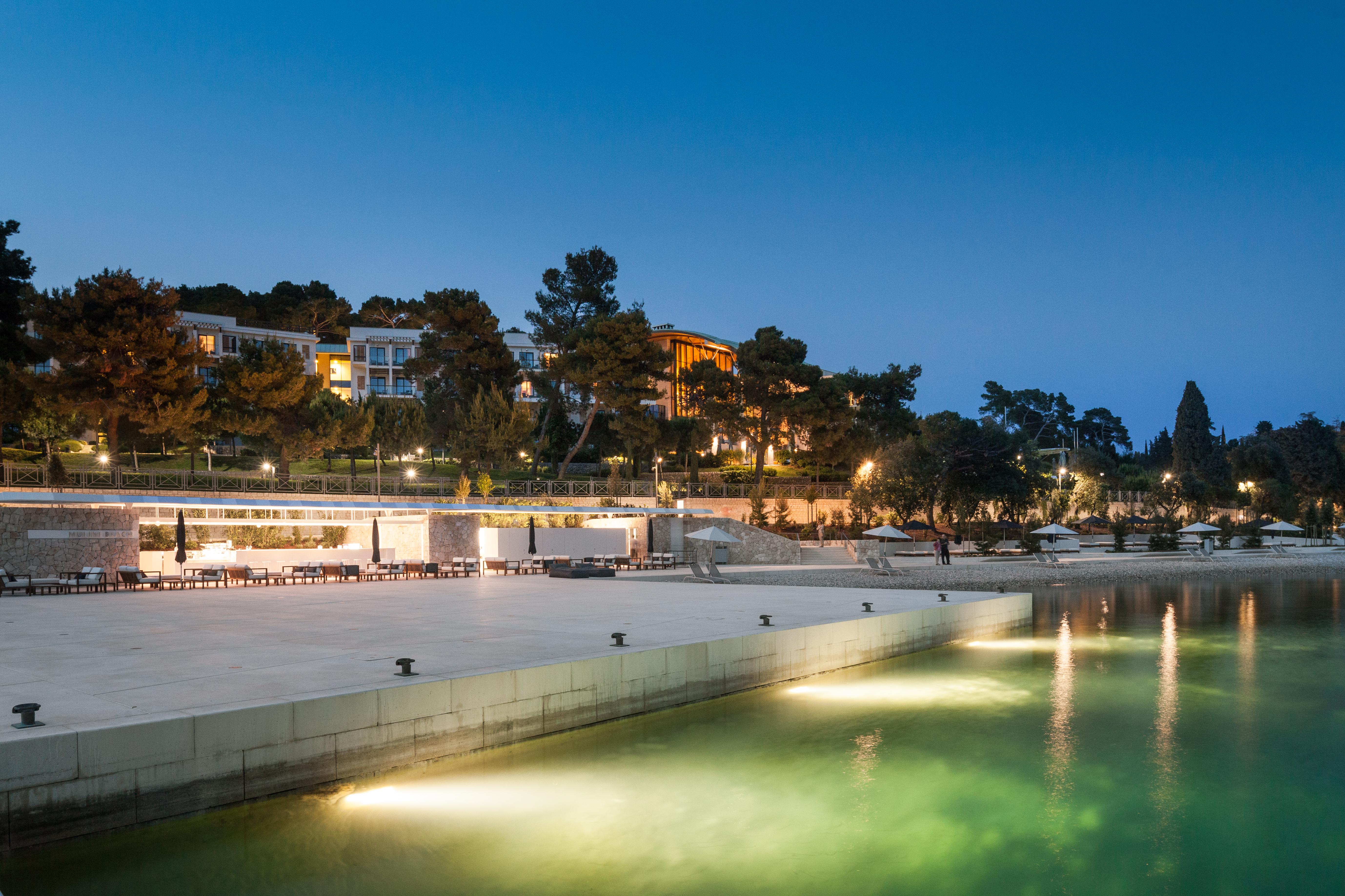 Lone Hotel By Maistra Collection Rovinj Bagian luar foto Nikis Avenue