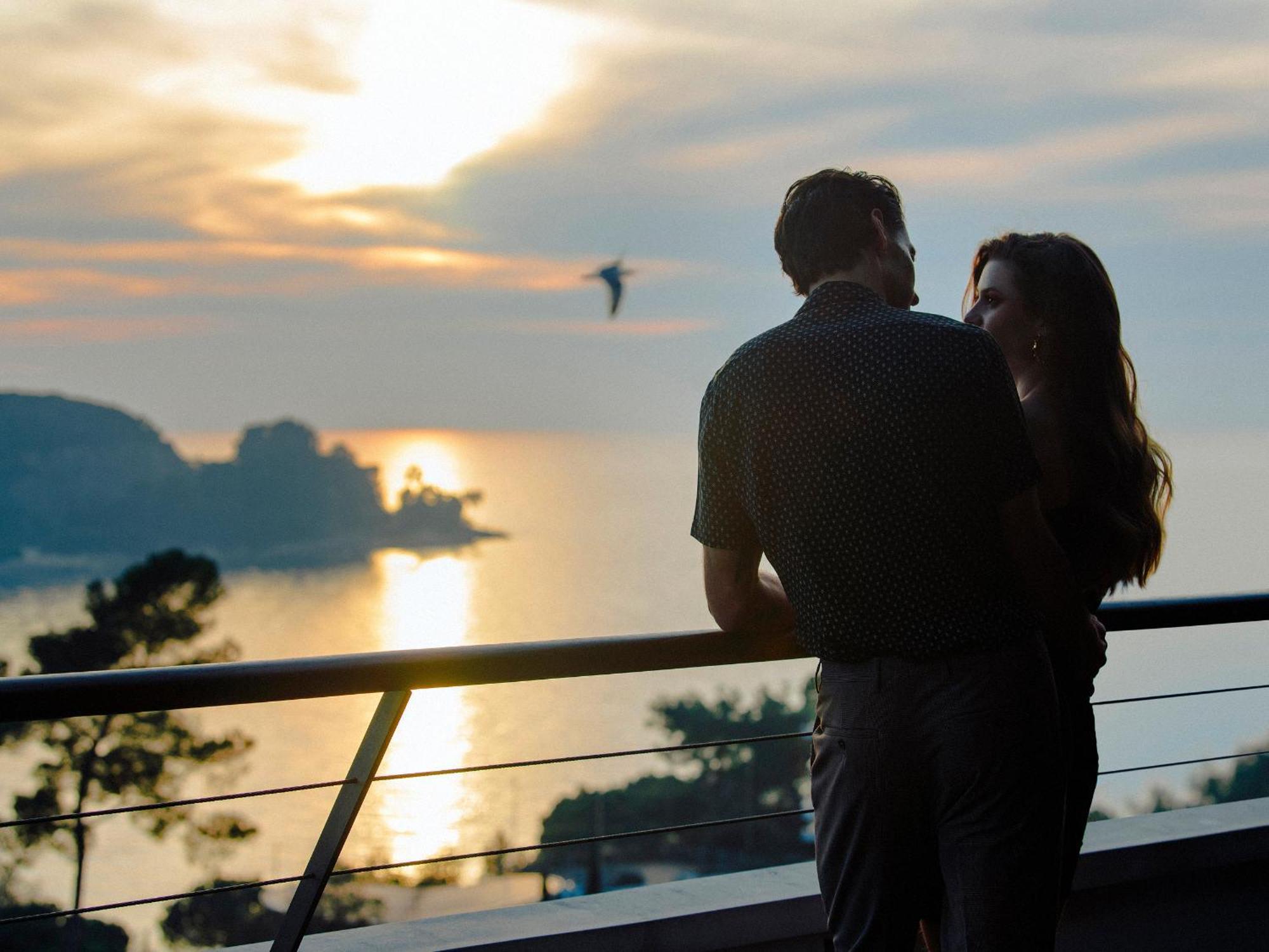 Lone Hotel By Maistra Collection Rovinj Bagian luar foto Sunset at the resort