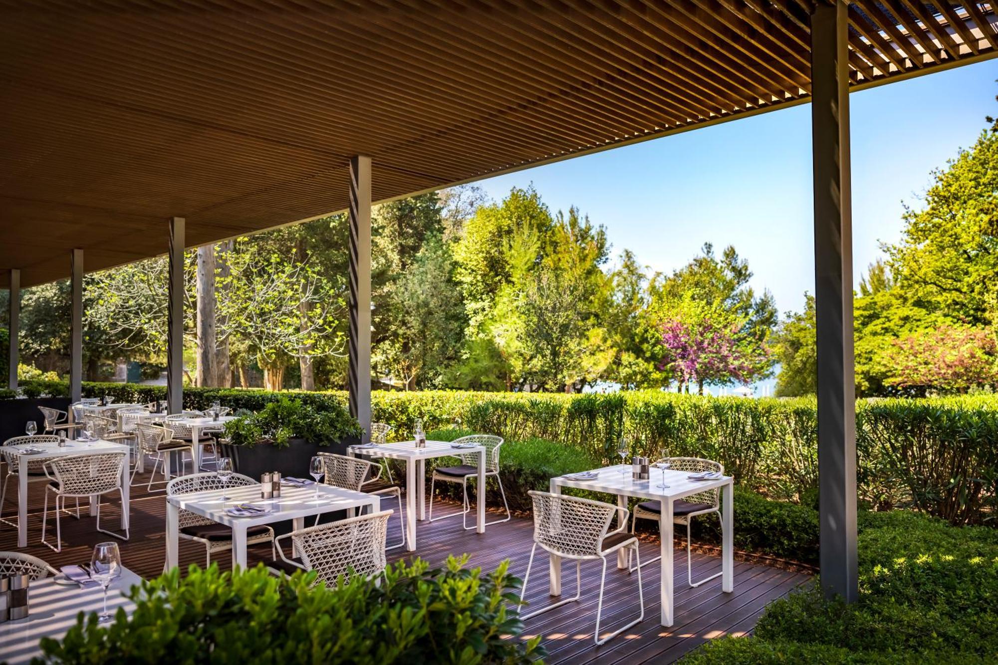 Lone Hotel By Maistra Collection Rovinj Bagian luar foto Restaurant